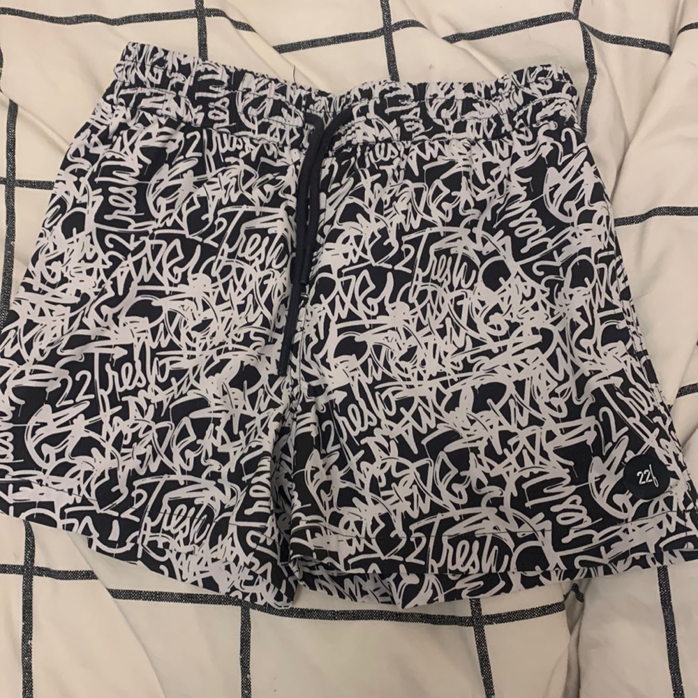 22 fresh golf shorts!